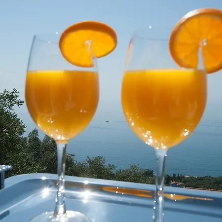 Sunrise Luxury Дом отдыха Ниссаки